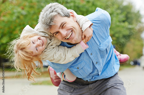Принти на полотні Happy father and daughter outdoors