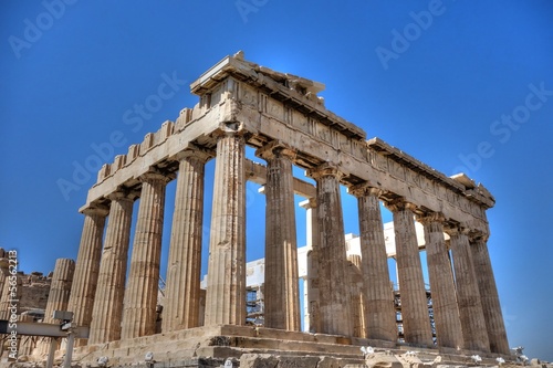 Les Cariatides de l   rechth  ion sur l Acropole d Ath  nes en HDR