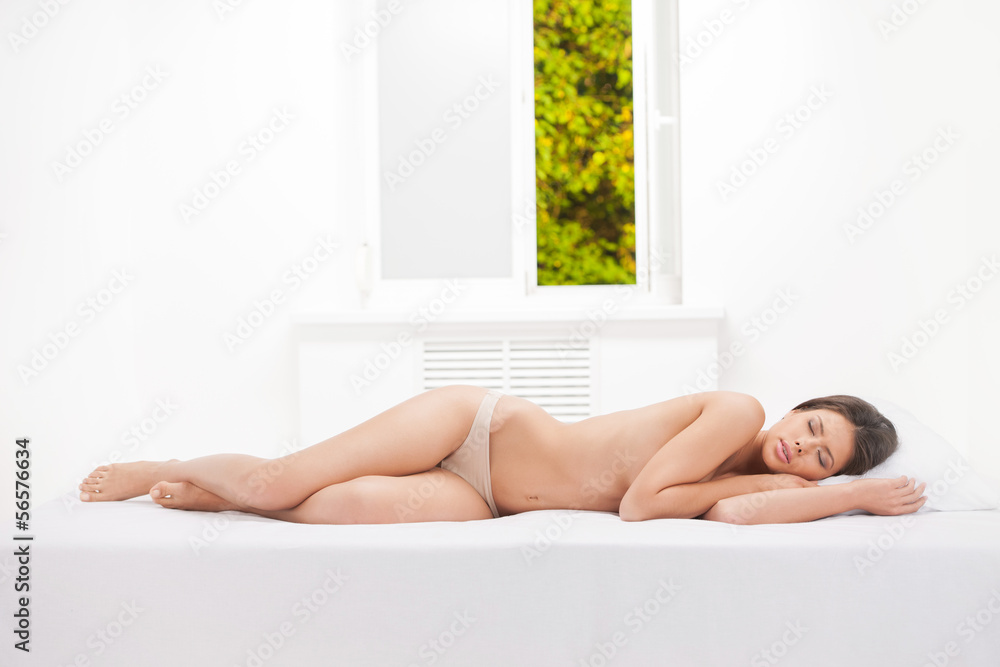 wife sleeps nude photos Porn Photos