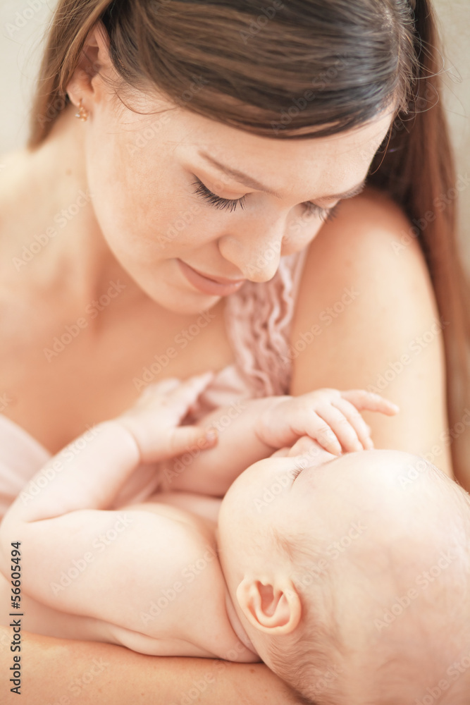Naklejka premium Mother with baby