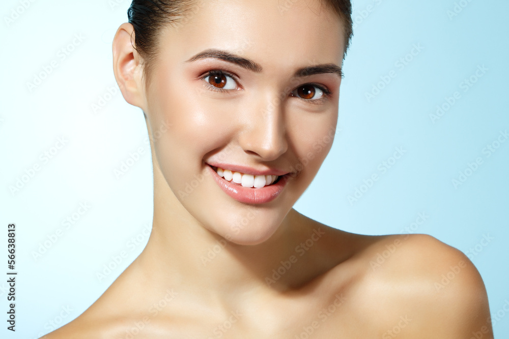Fototapeta premium beautiful cheerful teen girl, beauty female face smiling and loo