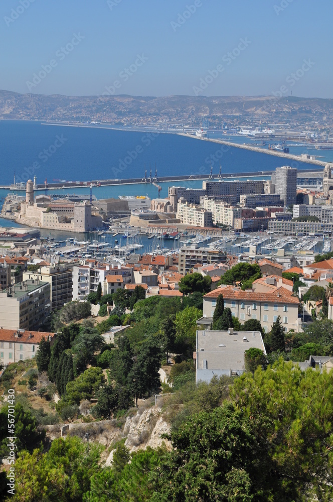 Panorama sur Marseille depuis Notre-Dame-de-la-Garde