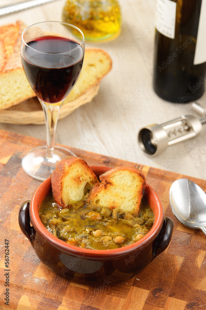 Ribollita di verdure con crostini Ribollita di verdure con crostini