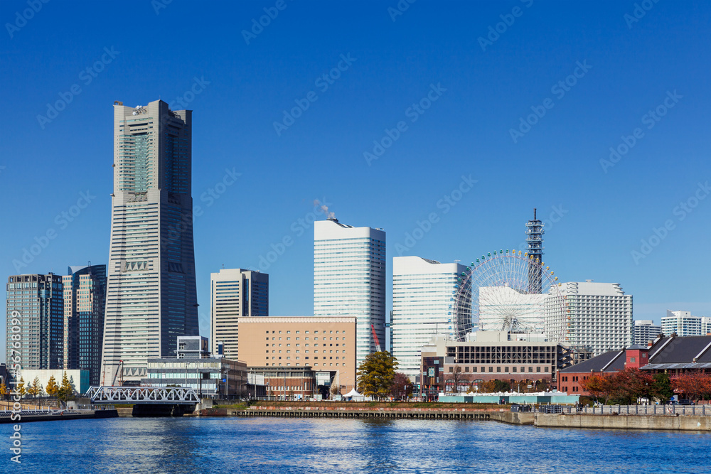 Naklejka premium Yokohama skyline in Japan