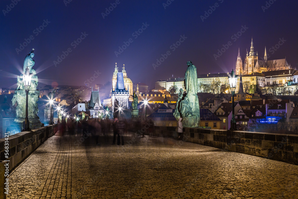 Obraz premium Karlov or charles bridge in Prague