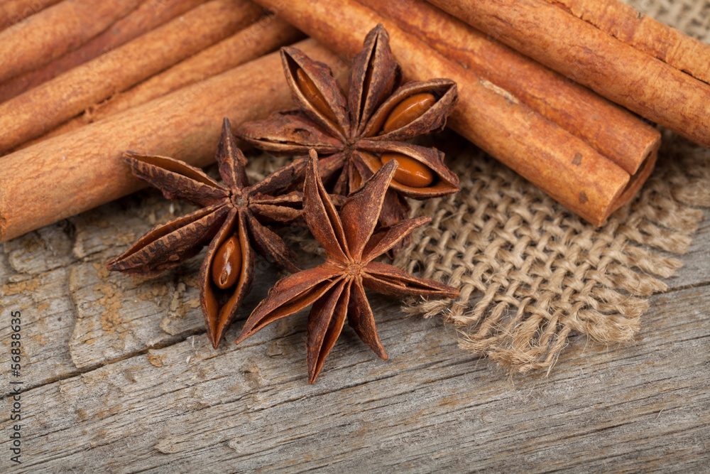 Cinnamon and anise Cinnamon and anise