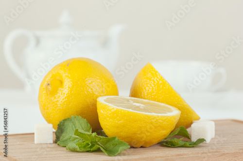 лимон и мята к чаю