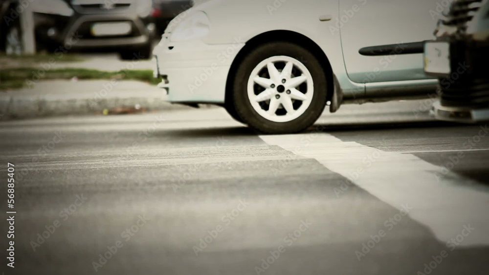 Traffic lights stop line after green Traffic lights stop line after green