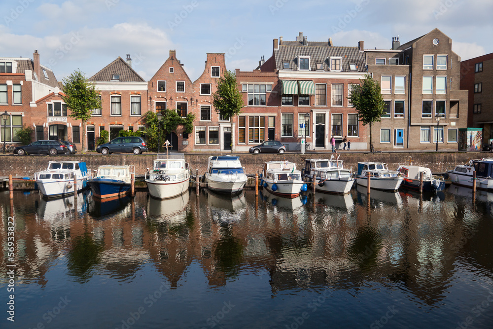 im alten Hafen von Delfshaven in Rotterdam im alten Hafen von Delfshaven in Rotterdam