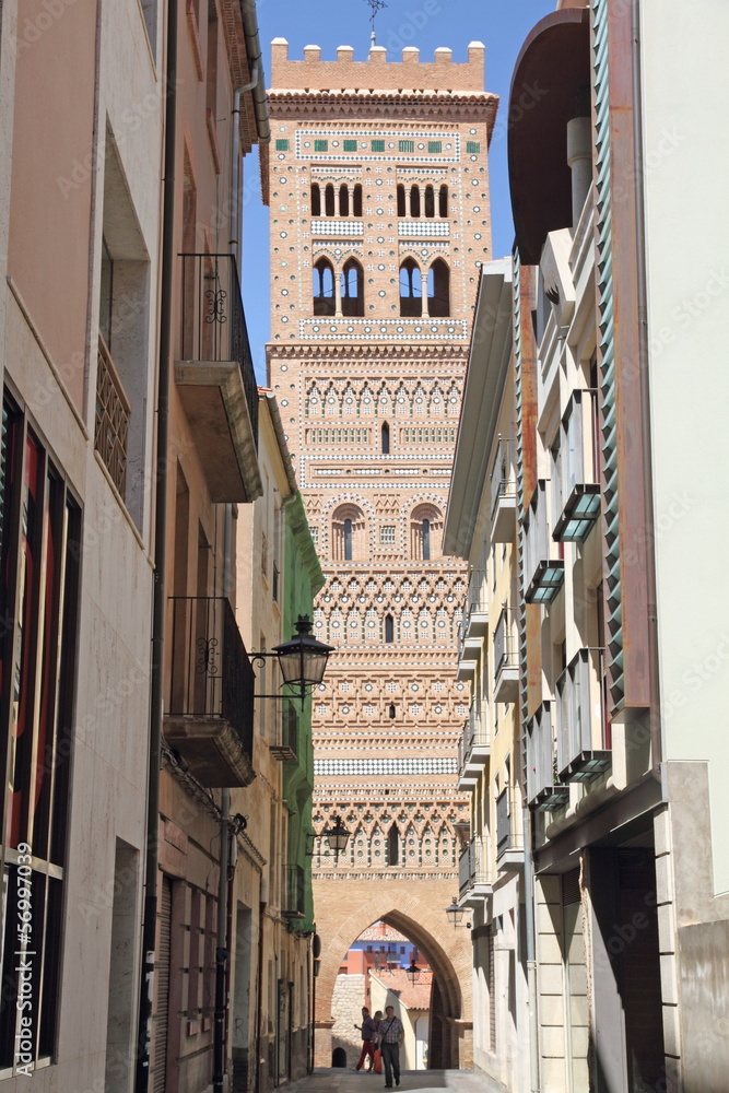 Fototapeta premium El Salvador tower, Teruel, Spain