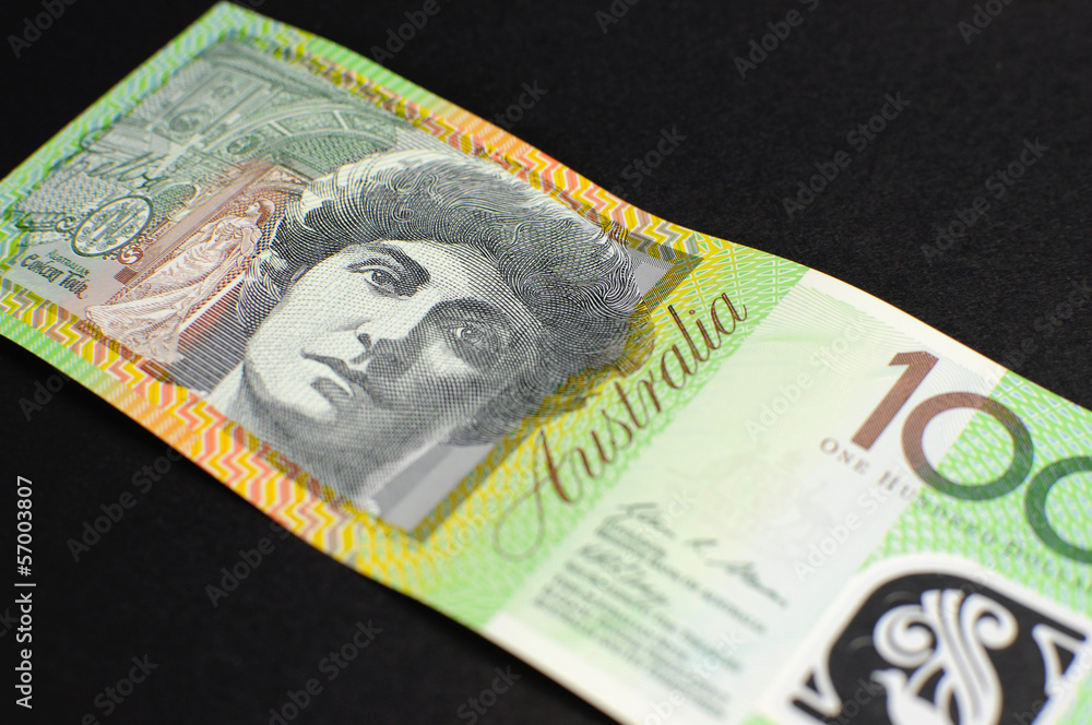 Australian green and gold 100 hundred dollar note Stock Photo | Adobe Stock