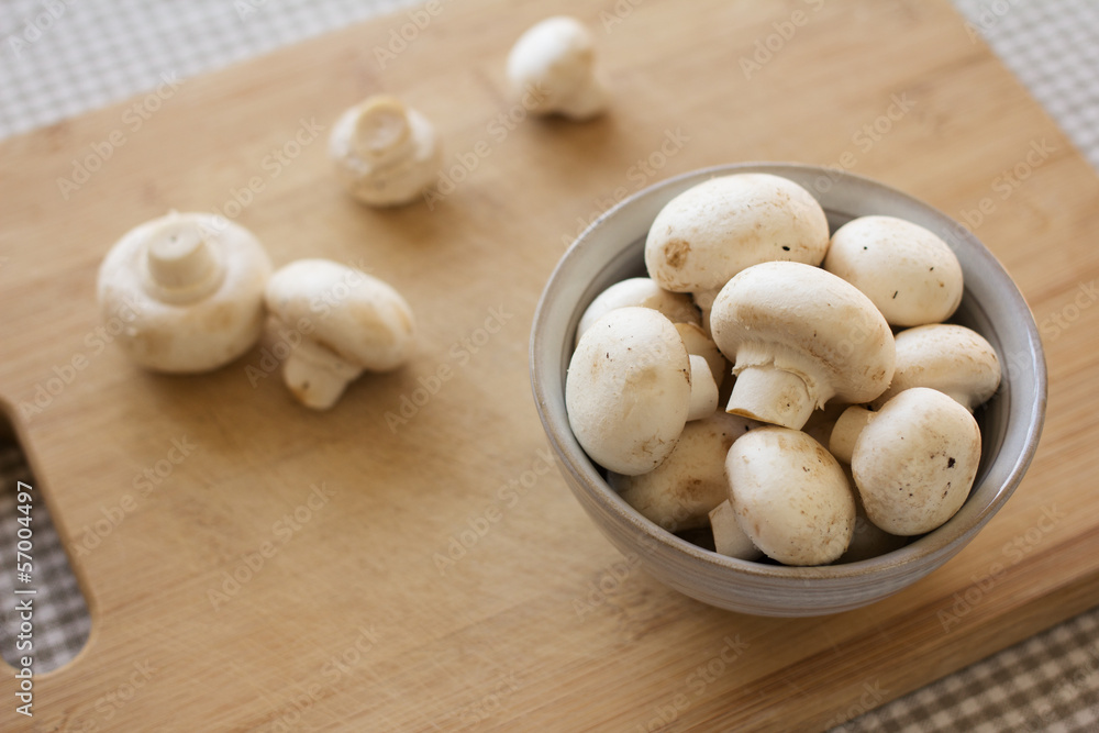 White button mushrooms