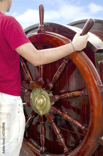 Slika na platnu man at the helm of ship