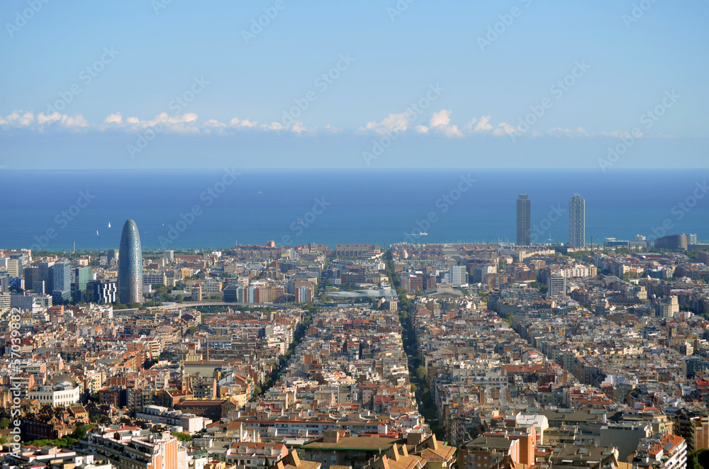 Vista de Barcelona desde el Turo de la Rovira.