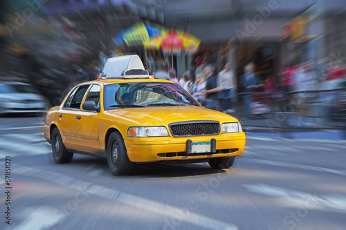Yellow cab in New York. © frank11