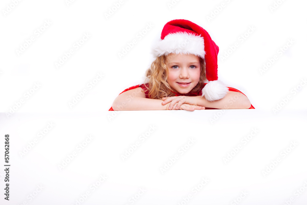 kind mit weihnachtsmütze copy space kind mit weihnachtsmütze copy space