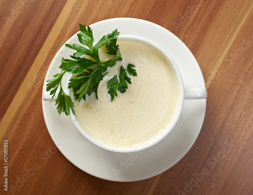 creamy cauliflower soup