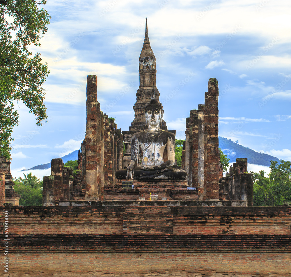 Obraz premium Beautiful Scenery of the Buddha, Sukhothai Historical Park