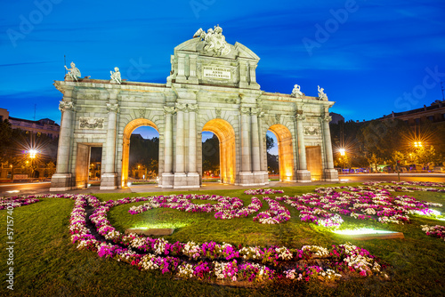 Puerta de Alcala, Madrid, Spain photo