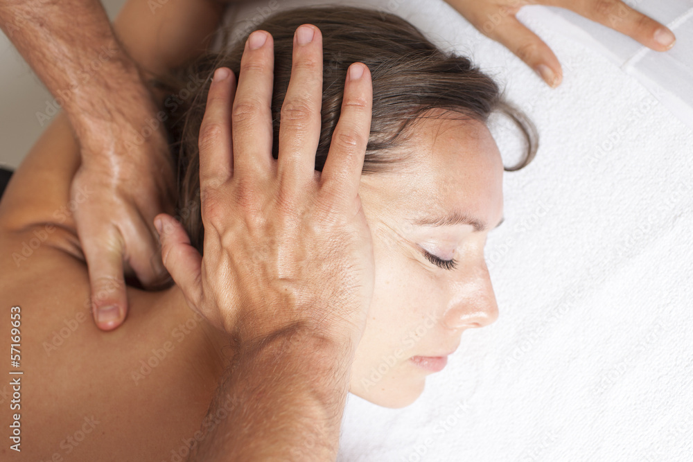 Naklejka premium neck manipulation