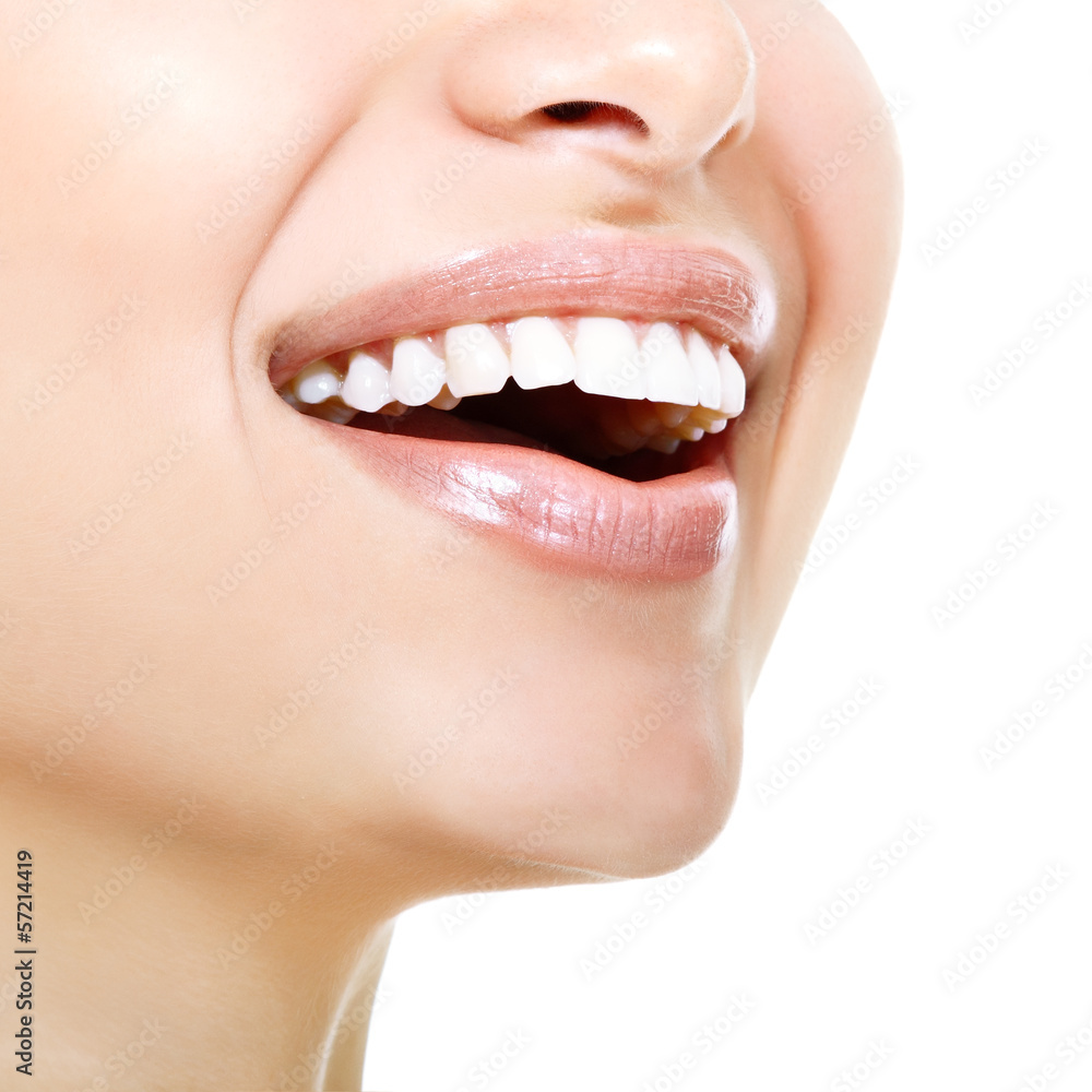 Obraz premium Beautiful wide smile of young fresh woman with great healthy whi