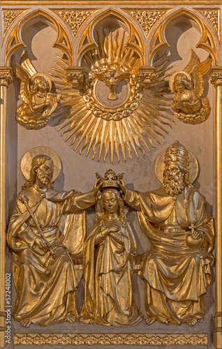 Antwerp - Coronation of Virgin Mary relief  in Jorisker © Renáta Sedmáková