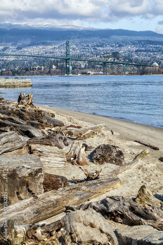 Lions Gate Bridge, Vancouver photo