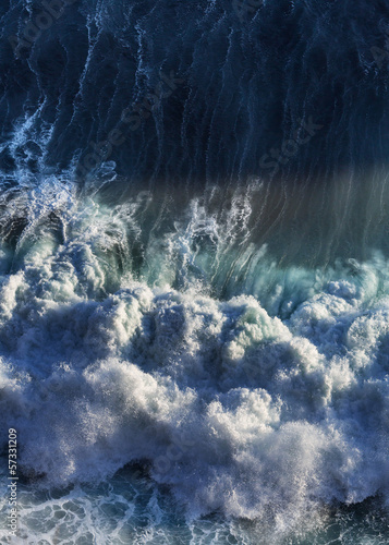 Wave © Galyna Andrushko