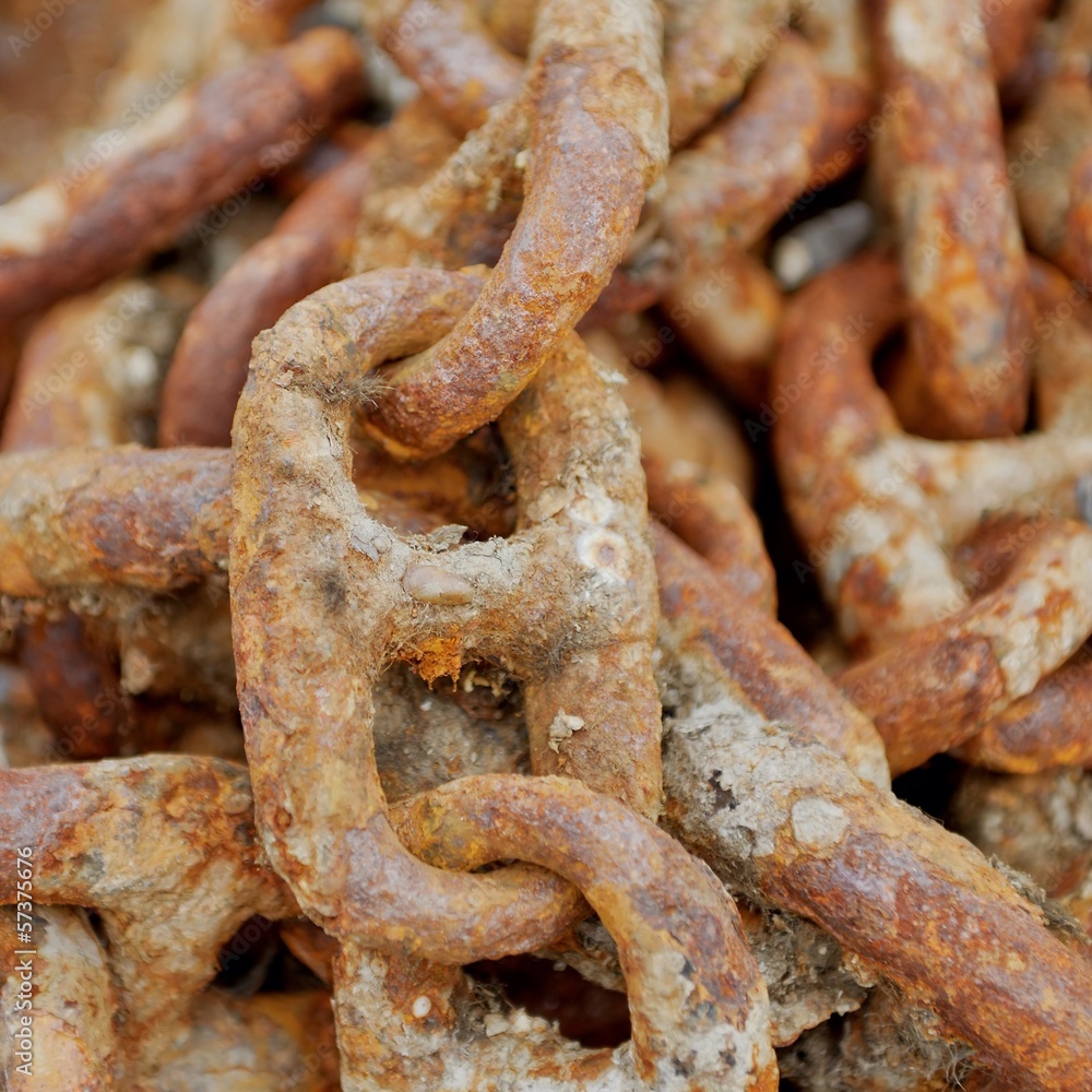 Rusty old ship chains Rusty old ship chains
