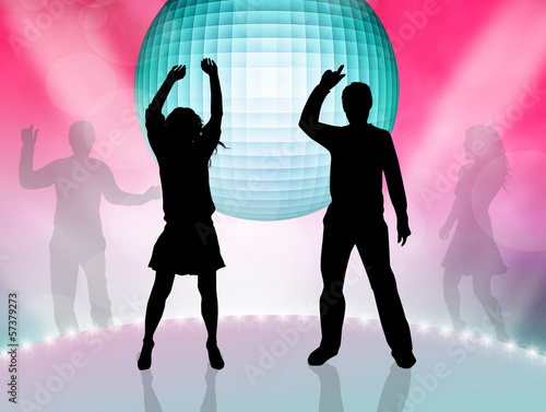 Paople dancing in disco