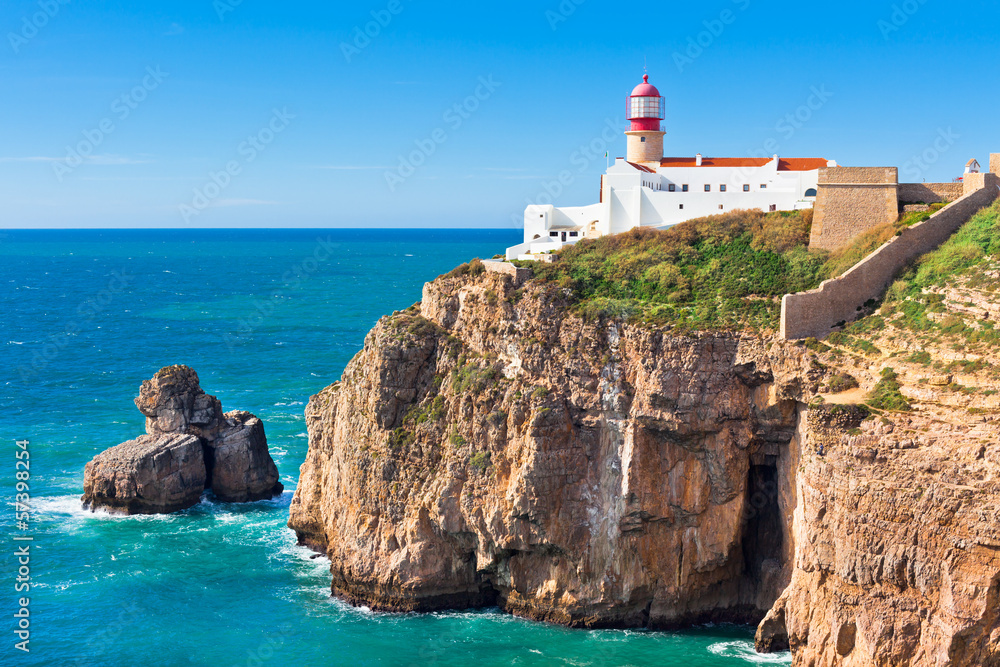 Lighthouse of Cabo Sao Vicente, Sagres, Portugal - obrazy, fototapety, plakaty 