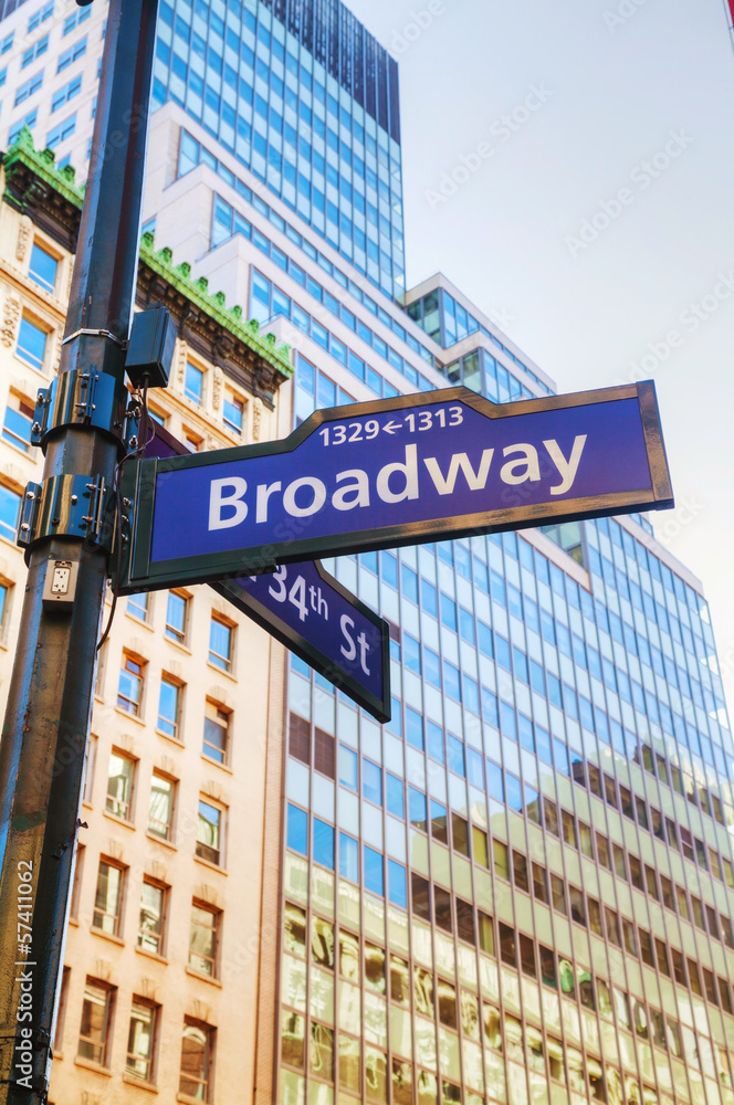 Broadway sign