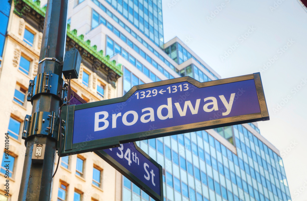 Broadway sign