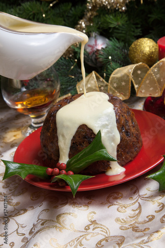 Christmas Pudding With White Sauce