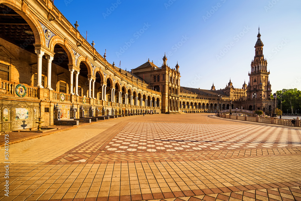 Fototapeta premium Spanish Square (Plaza de España) in Sevilla, Spain