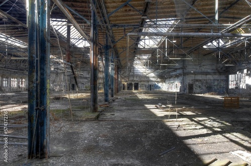 Alte verlassene Halle
