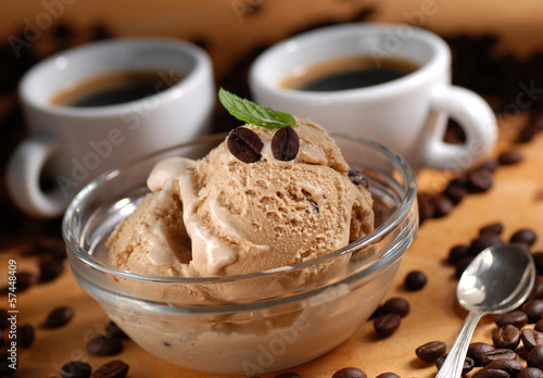 gelato al gusto di caffè #57448409