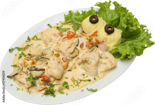 Chicken with sauce, vegetables and potato puree