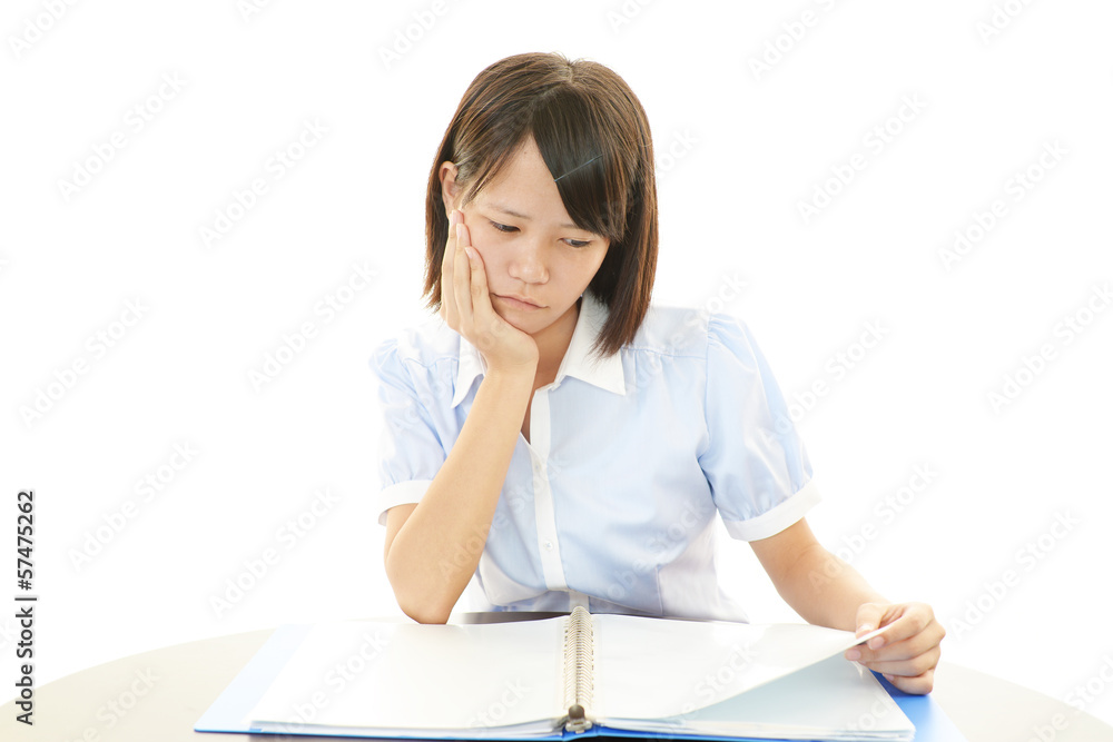 憂鬱な表情の女の子 憂鬱な表情の女の子