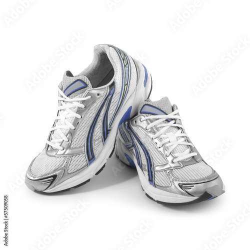 Sportschuhe Joggingschuhe Schuhe isoliert auf weißem Hintergrund