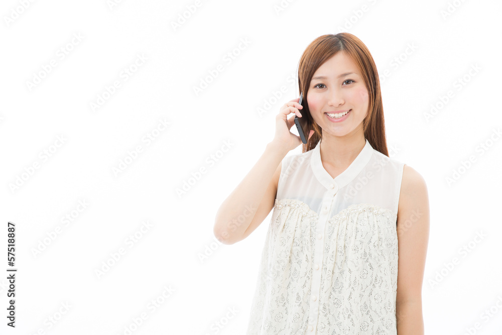 電話をする女性 電話をする女性