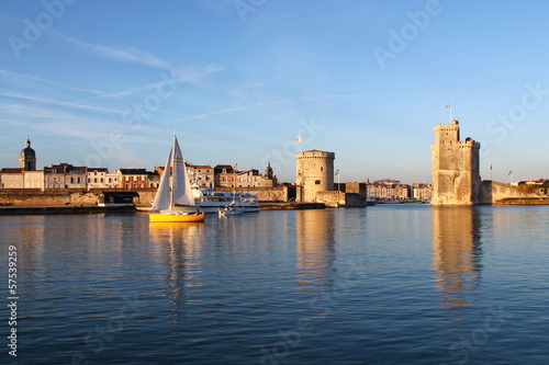 фотографія Tours médiévales de la rochelle