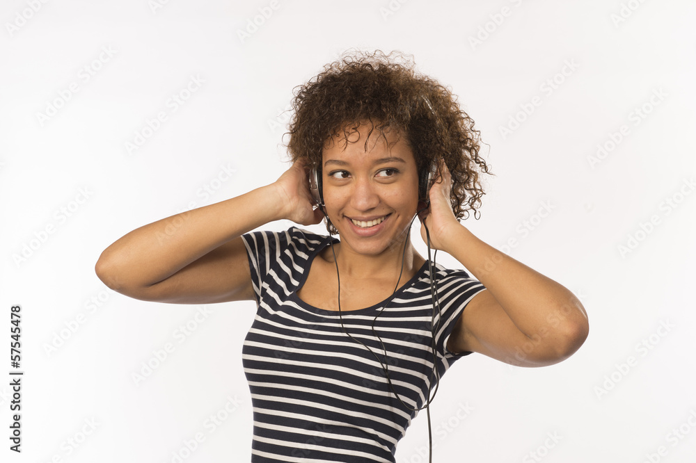 Femme-Heureuse-Musique Femme-Heureuse-Musique