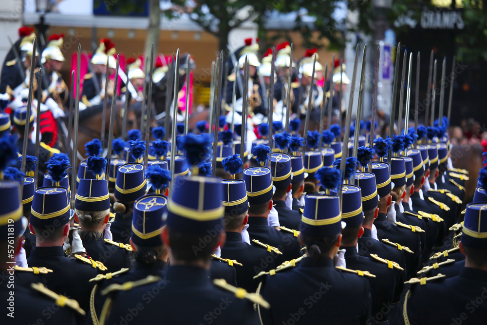 Obraz premium フランス革命記念日パレード (7月14日) Fête nationale