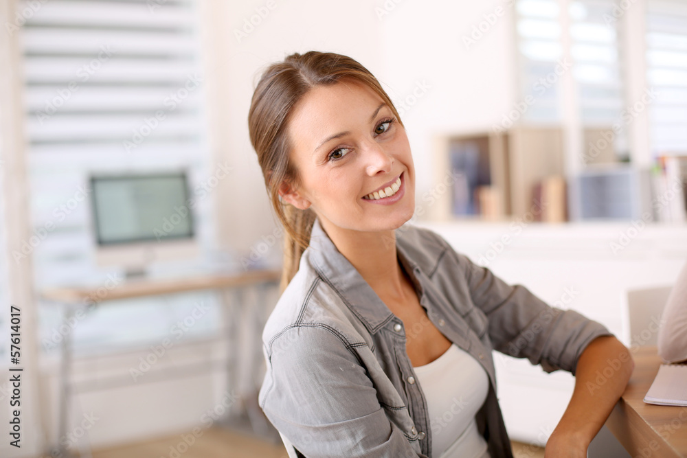 Portrait of business girl sitting at table for meeting Portrait of business girl sitting at table for meeting