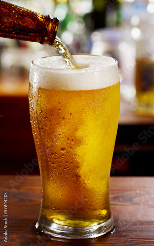 Wallpaper Mural beer pouring into glass Torontodigital.ca