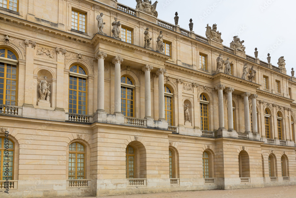 Versailles Exterior Wall