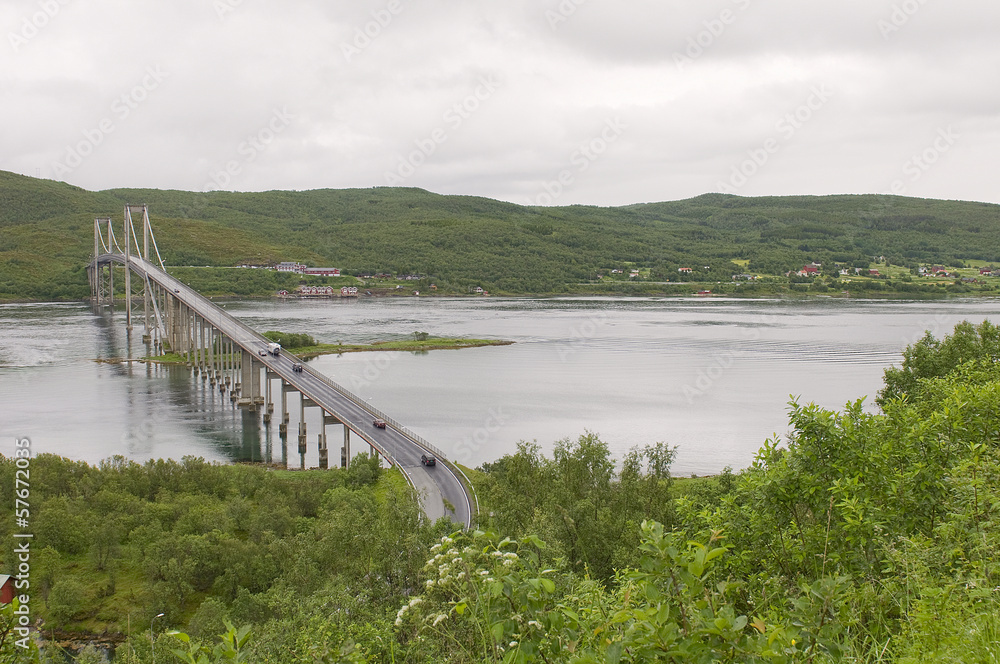 Obraz premium bridge through fjord