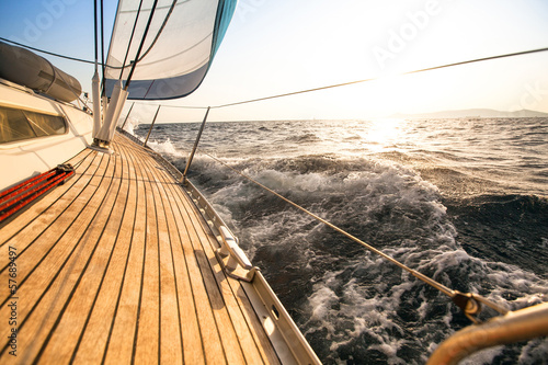 Yacht, sailing regatta. Luxury yachts. © De Visu