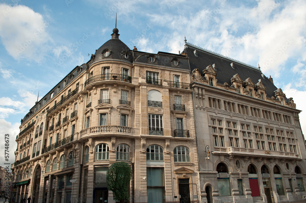 immeuble place françois Rude à Dijon